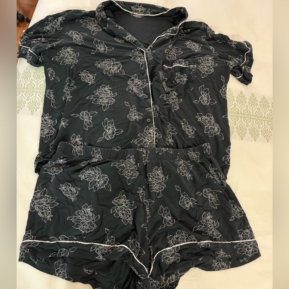 Victoria’s Secret Summer PJ Set